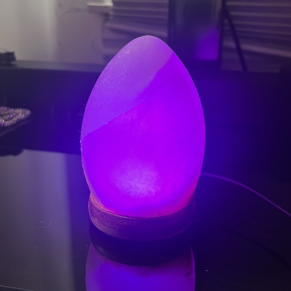 Color Changing Salt Rock - Picture 4 of 7